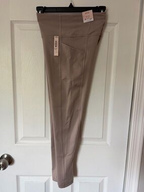 Victoria Secret Sport High-Rise Leggings Brand New Small